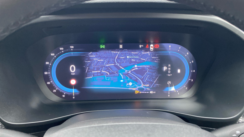 Volvo XC40 2.0 B4P Plus Dark 5dr Auto Petrol Estate